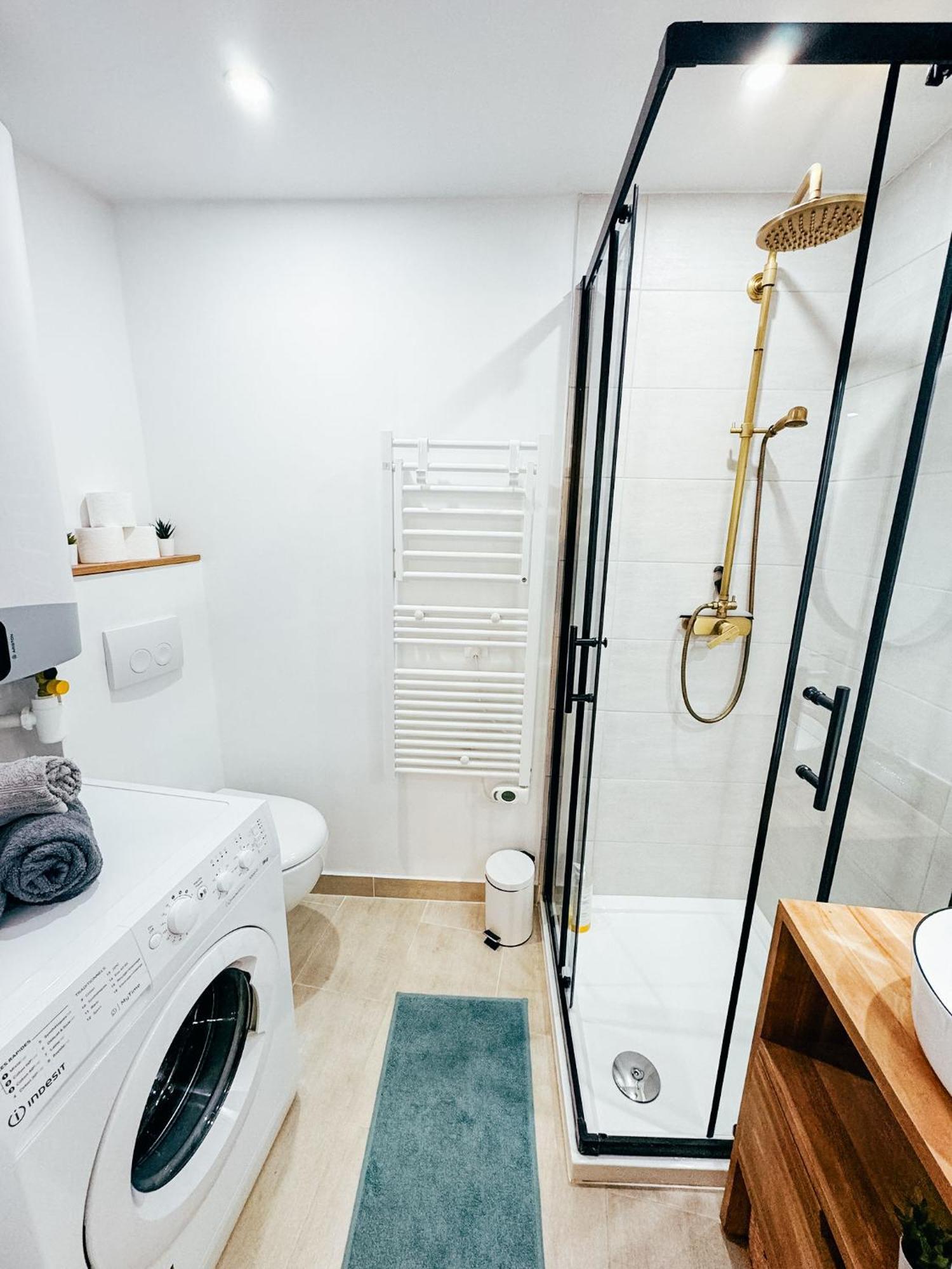 Studio Cozy Centre Avec Parking グラース エクステリア 写真