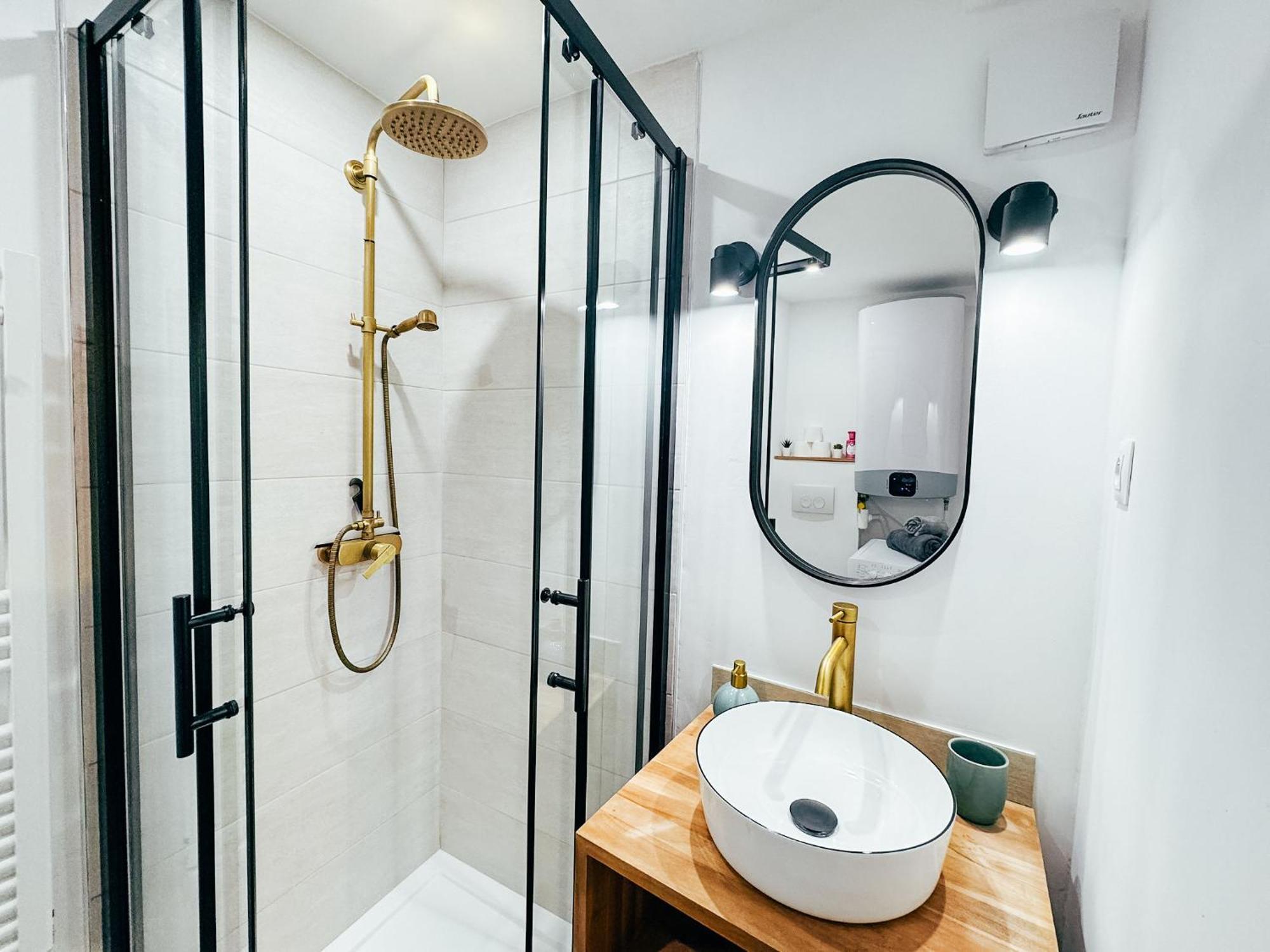 Studio Cozy Centre Avec Parking グラース エクステリア 写真